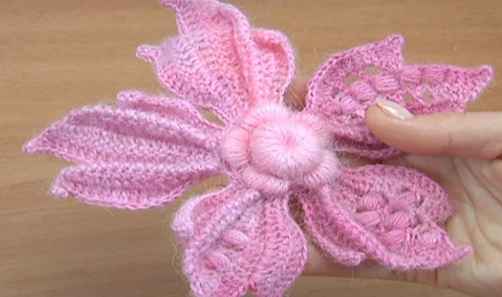 Crochet Flower With Different Big Petals We Love Crochet