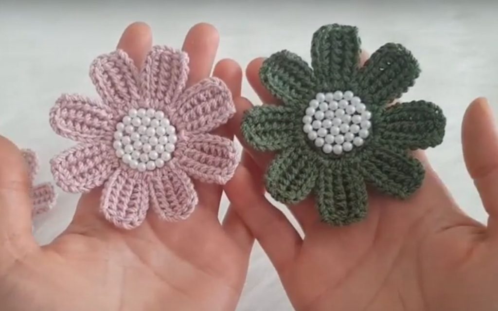 Crochet Flower With Beads We Love Crochet